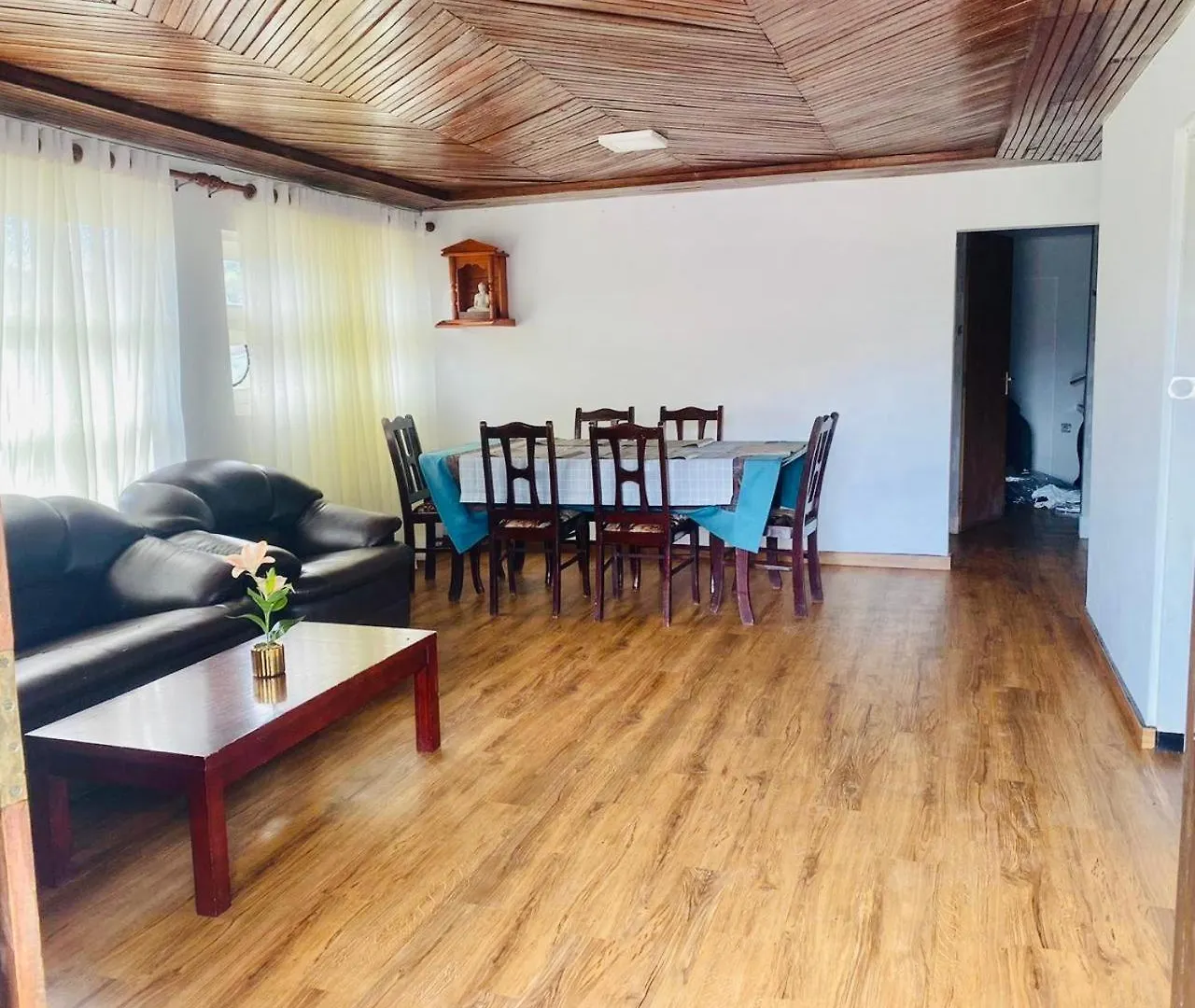 Homely Cottage Nuwara Eliya Villa
